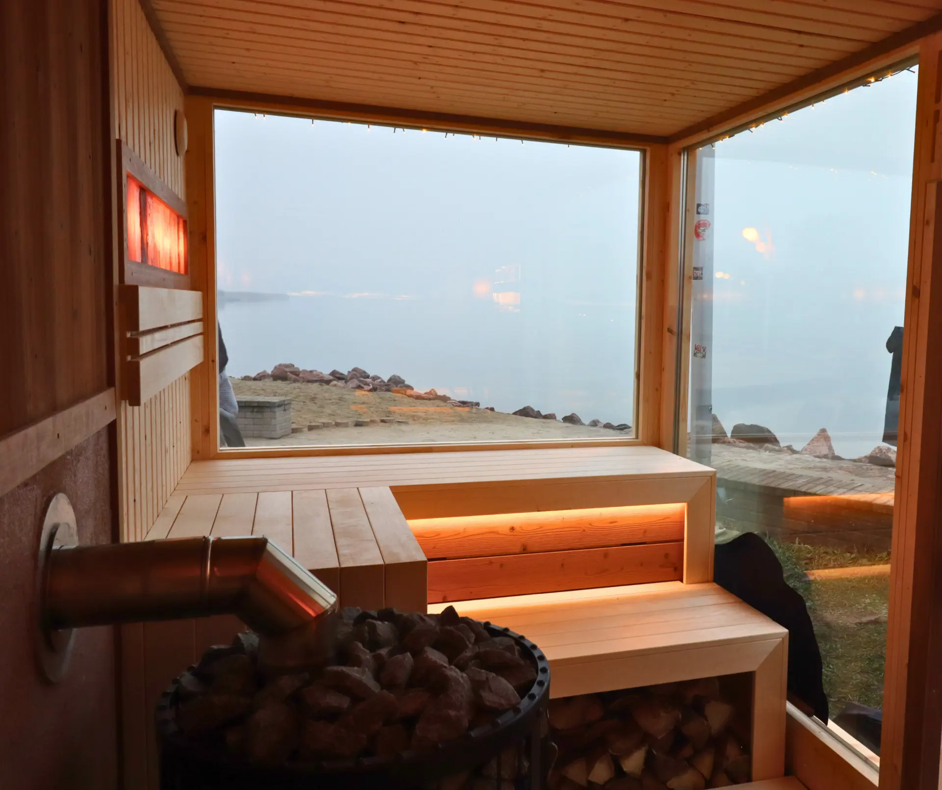 Balaton vízpartja télen